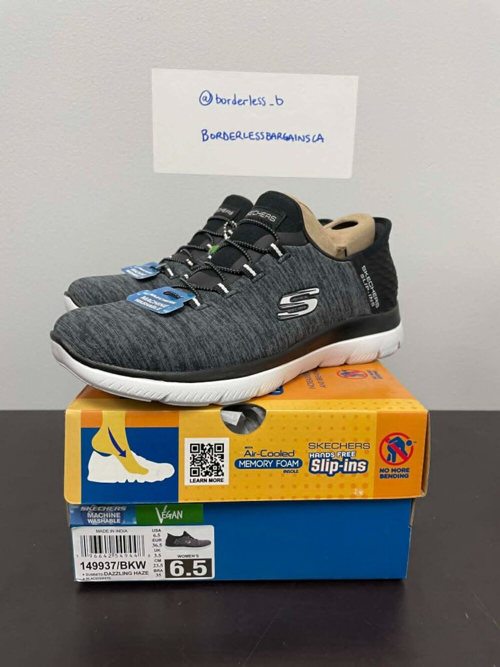 Women's Skechers Summits Dazzling Haze (149937/BKW) - Size US Women's 6.5